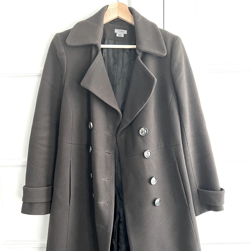 MO851 brown coat